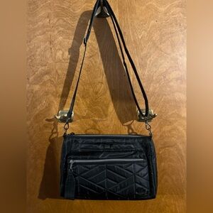 Lug Stretch Crossbody